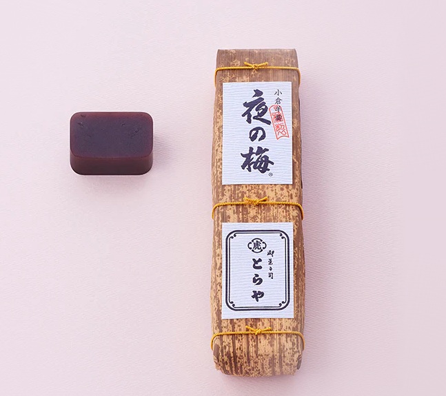 虎屋の羊羹　夜の梅
